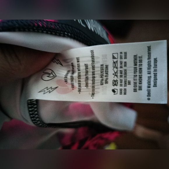 Pink Leopard Leggings 🔥 - Picture 3 of 3